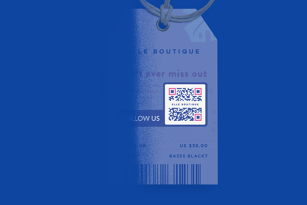 Idée de code QR sur l’étiquette d'un vêtement vers les profils d’un commerçant sur les réseaux sociaux