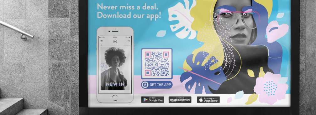 Exemple de code QR sur un panneau publicitaire grand format pour un commerçant