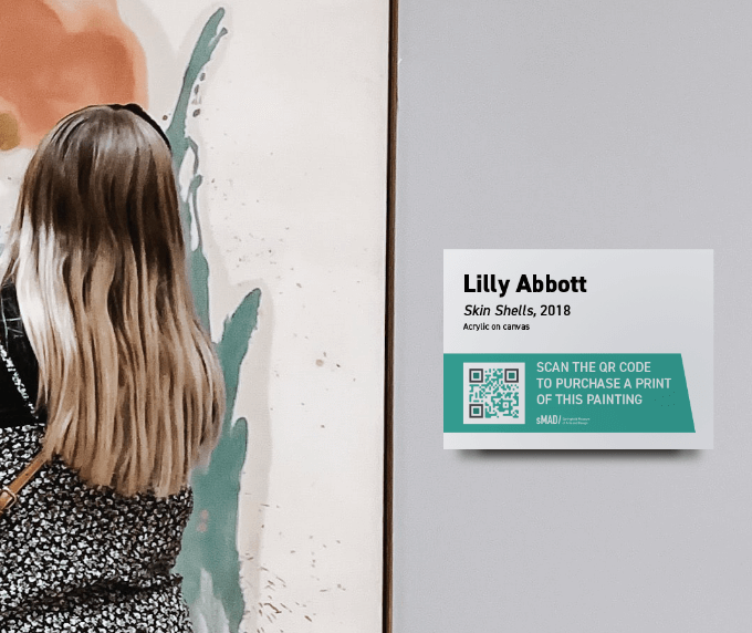 Code QR sur le descriptif d’une œuvre pour inciter les visiteurs à acheter un exemplaire
