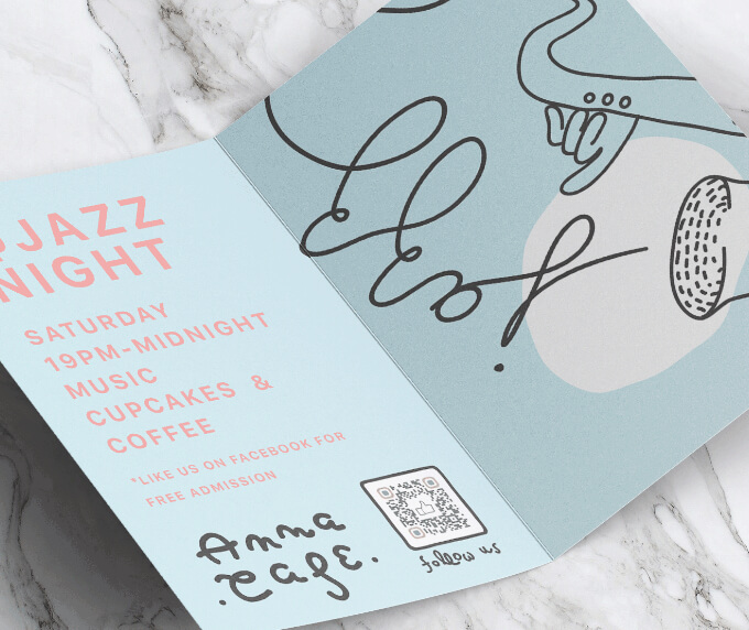 Brochure événementielle pour un café avec code QR vers sa page Facebook pour augmenter le nombre de « J’aime » et d’abonnés.