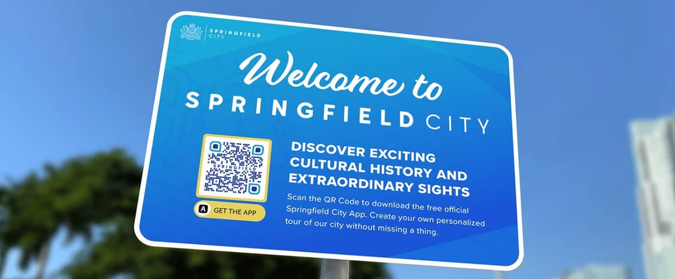 Idée de code QR sur un panneau pour mettre en avant l’appli consacrée aux touristes